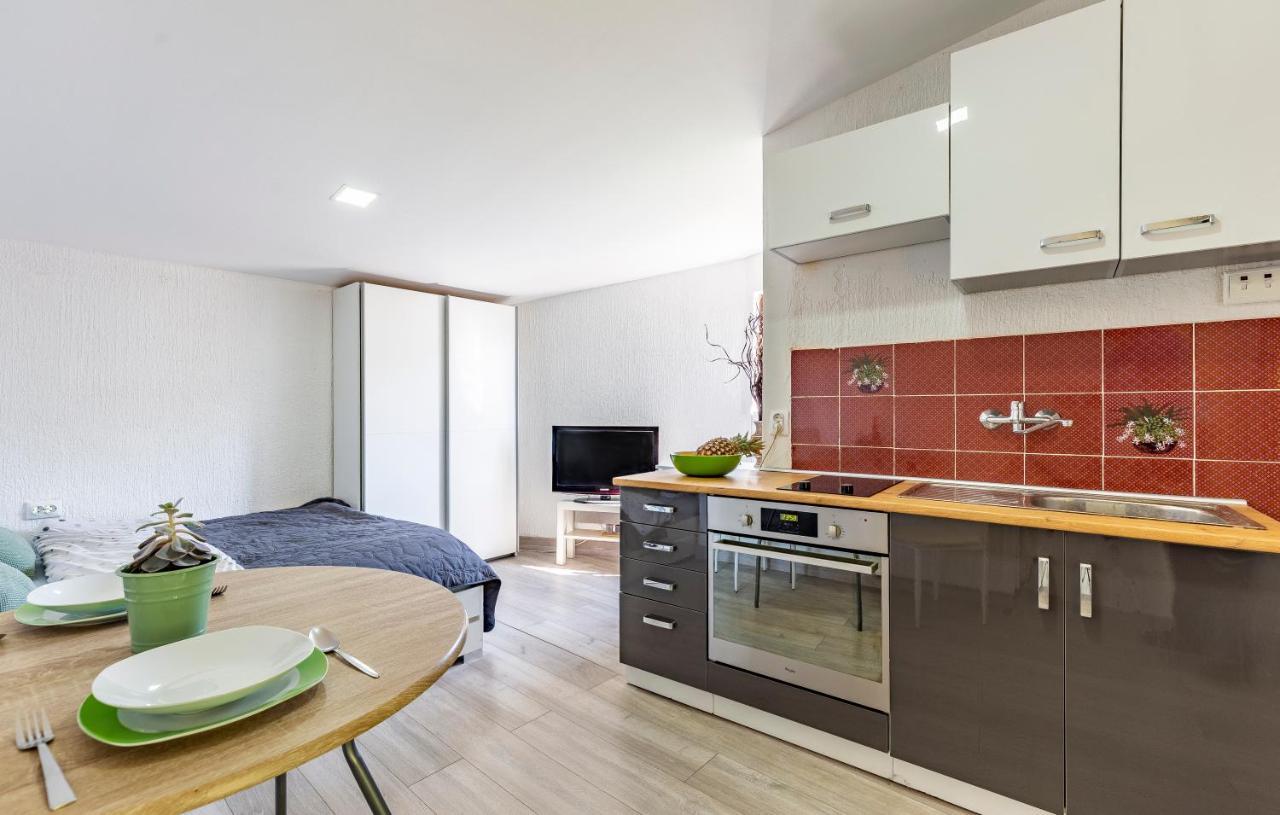 Apartments Tamara Μεντουλίν Εξωτερικό φωτογραφία