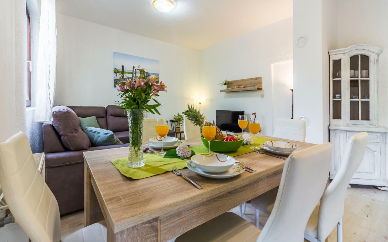 Apartments Tamara Μεντουλίν Εξωτερικό φωτογραφία